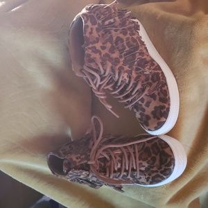 Not Rated lepord sneakers with fridge